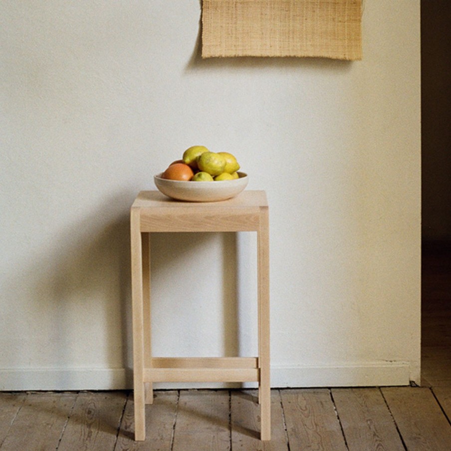 Mobler FRAMA | Low Stool 01 I Natural Wood