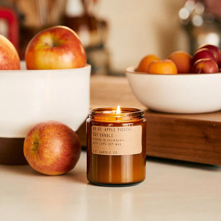 Interior P.F. Candle Co. | Soy Candle|Apple Picking