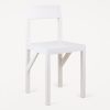 Mobler FRAMA | Bracket Chair|Base White